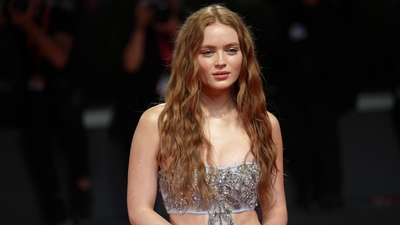 2022-09-04_-_Venice_2022_-_The_Whale_Premiere_NEW_28229_mov4669.jpg