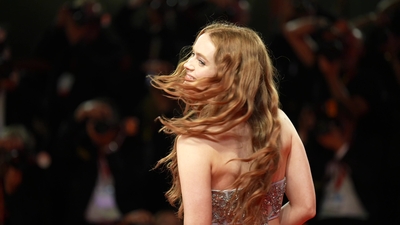 2022-09-04_-_Venice_2022_-_The_Whale_Premiere_NEW_28329_mov4676.jpg