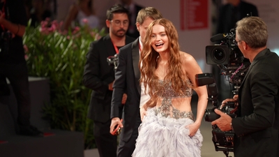 2022-09-04_-_Venice_2022_-_The_Whale_Premiere_NEW_28429_mov4684.jpg