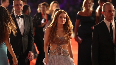 2022-09-04_-_Venice_2022_-_The_Whale_Premiere_NEW_28529_mov4707.jpg
