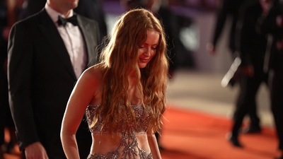 2022-09-04_-_Venice_2022_-_The_Whale_Premiere_NEW_28529_mov4720.jpg