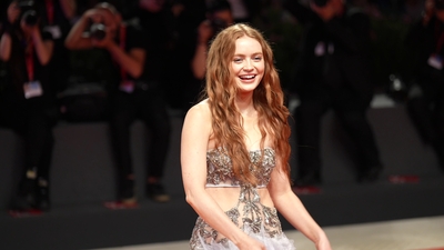 2022-09-04_-_Venice_2022_-_The_Whale_Premiere_NEW_28629_mov4731.jpg