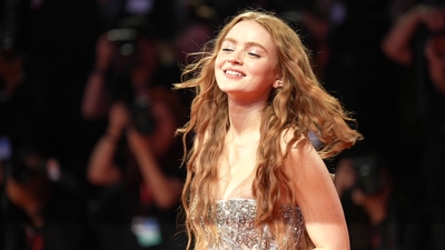 2022-09-04_-_Venice_2022_-_The_Whale_Premiere_NEW_28829_mov4764.jpg