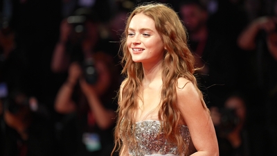 2022-09-04_-_Venice_2022_-_The_Whale_Premiere_NEW_28829_mov4765.jpg