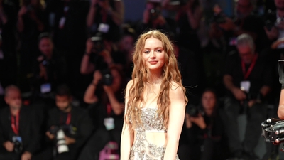 2022-09-04_-_Venice_2022_-_The_Whale_Premiere_NEW_28829_mov4775.jpg