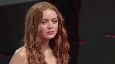 2022-09-04_-_Venice_2022_-_The_Whale_Premiere_2_mp40397.jpg