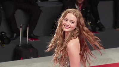 2022-09-04_-_Venice_2022_-_The_Whale_Premiere_2_mp40494.jpg