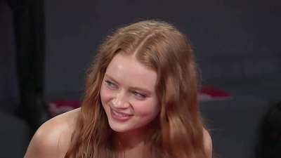 2022-09-04_-_Venice_2022_-_The_Whale_Premiere_2_mp40592.jpg