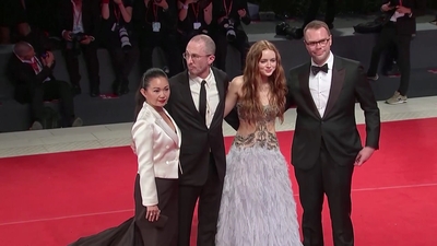 2022-09-04_-_Venice_2022_-_The_Whale_Premiere_2_mp40597.jpg