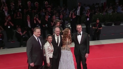 2022-09-04_-_Venice_2022_-_The_Whale_Premiere_2_mp40617.jpg