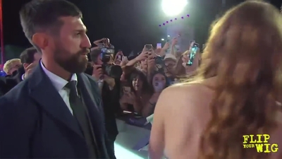 2022-09-04_-_Venice_2022_-_The_Whale_Premiere_3_mp41133.jpg