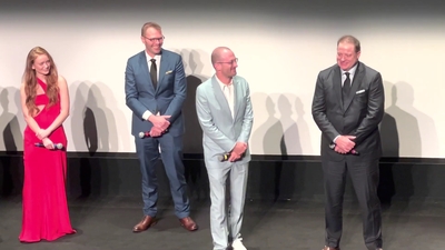 2022-09-11_-_TIFF_2022_-_The_Whale_Premiere_mp40102.jpg