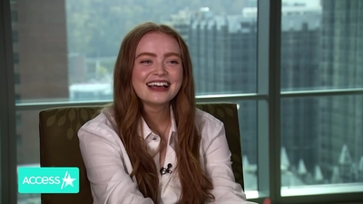 2022-11-03_-_Access_Hollywood_-_Dear_Zoe_Interview_mp45876.jpg