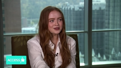 2022-11-03_-_Access_Hollywood_-_Dear_Zoe_Interview_mp46026.jpg