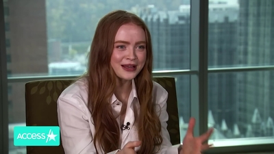 2022-11-03_-_Access_Hollywood_-_Dear_Zoe_Interview_mp46028.jpg
