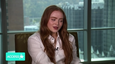 2022-11-03_-_Access_Hollywood_-_Dear_Zoe_Interview_mp46112.jpg