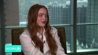 2022-11-03_-_Access_Hollywood_-_Dear_Zoe_Interview_mp46203.jpg