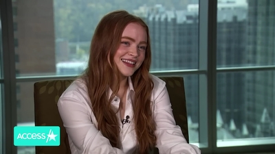 2022-11-03_-_Access_Hollywood_-_Dear_Zoe_Interview_mp46241.jpg