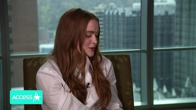 2022-11-03_-_Access_Hollywood_-_Dear_Zoe_Interview_mp46316.jpg