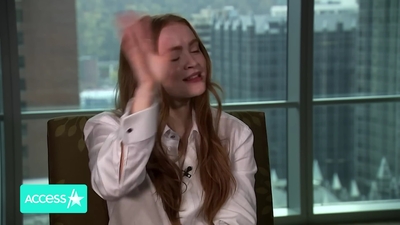 2022-11-03_-_Access_Hollywood_-_Dear_Zoe_Interview_mp46358.jpg