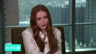 2022-11-03_-_Access_Hollywood_-_Dear_Zoe_Interview_mp46368.jpg