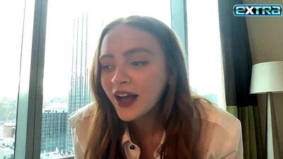 2022-11-03_-_extratv_-_Dear_Zoe_Interview_mp46430.jpg