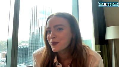 2022-11-03_-_extratv_-_Dear_Zoe_Interview_mp46447.jpg