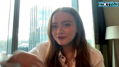 2022-11-03_-_extratv_-_Dear_Zoe_Interview_mp46473.jpg
