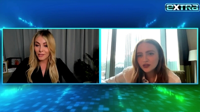 2022-11-03_-_extratv_-_Dear_Zoe_Interview_mp46507.jpg