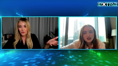 2022-11-03_-_extratv_-_Dear_Zoe_Interview_mp46528.jpg