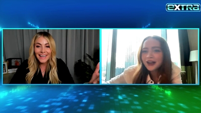 2022-11-03_-_extratv_-_Dear_Zoe_Interview_mp46553.jpg