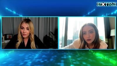 2022-11-03_-_extratv_-_Dear_Zoe_Interview_mp46601.jpg