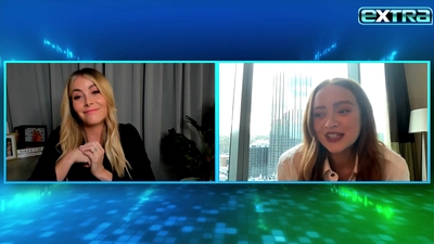 2022-11-03_-_extratv_-_Dear_Zoe_Interview_mp46657.jpg