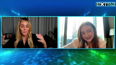 2022-11-03_-_extratv_-_Dear_Zoe_Interview_mp46702.jpg
