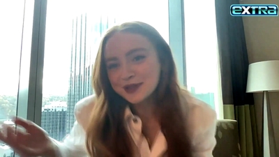 2022-11-03_-_extratv_-_Dear_Zoe_Interview_mp46718.jpg