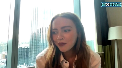 2022-11-03_-_extratv_-_Dear_Zoe_Interview_mp46730.jpg