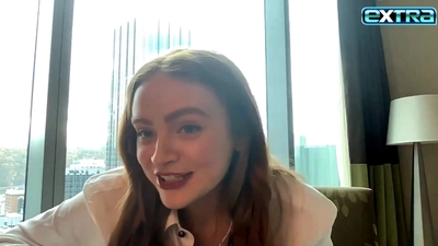 2022-11-03_-_extratv_-_Dear_Zoe_Interview_mp46777.jpg