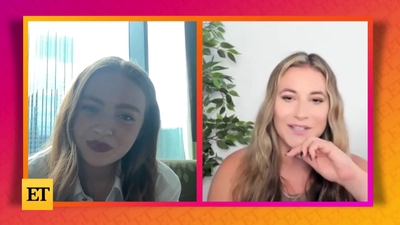 2022-11-05_-_Entertainment_Tonight_-_Dear_Zoe_Interview_mp46821.jpg