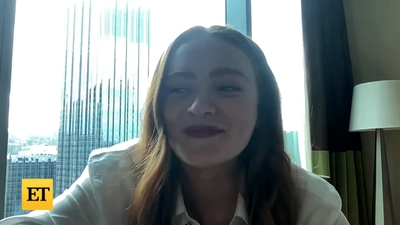 2022-11-05_-_Entertainment_Tonight_-_Dear_Zoe_Interview_mp46843.jpg