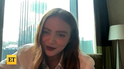 2022-11-05_-_Entertainment_Tonight_-_Dear_Zoe_Interview_mp46981.jpg