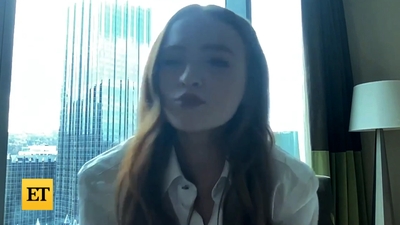 2022-11-05_-_Entertainment_Tonight_-_Dear_Zoe_Interview_mp47012.jpg