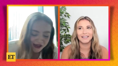 2022-11-05_-_Entertainment_Tonight_-_Dear_Zoe_Interview_mp47028.jpg