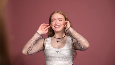 2022-11-30_-_BTS_with_LOfficiel_USA_mp47242.jpg