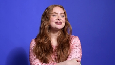 2022-11-30_-_BTS_with_LOfficiel_USA_mp47475.jpg