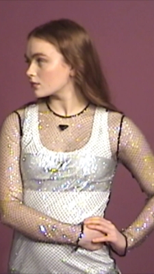 2022-12_-_Lea_Winkler_for_LOfficiel_Winter_2022_video_1_mp40220.jpg
