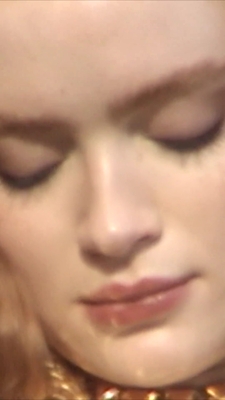 2022-12_-_Lea_Winkler_for_LOfficiel_Winter_2022_video_1_mp40238.jpg