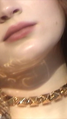 2022-12_-_Lea_Winkler_for_LOfficiel_Winter_2022_video_1_mp40241.jpg