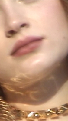 2022-12_-_Lea_Winkler_for_LOfficiel_Winter_2022_video_1_mp40242.jpg