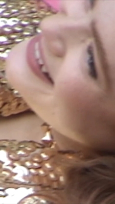 2022-12_-_Lea_Winkler_for_LOfficiel_Winter_2022_video_1_mp40274.jpg
