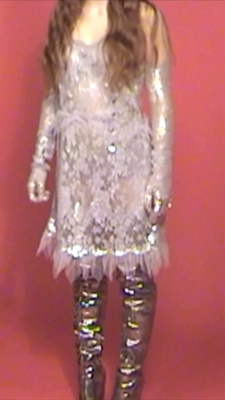 2022-12_-_Lea_Winkler_for_LOfficiel_Winter_2022_video_2_mp40065.jpg
